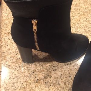 New Juicy Couture Boots