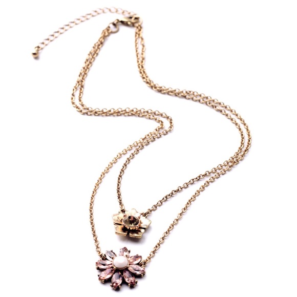 Blush Crystal Layered Necklace. - Picture 2 of 4