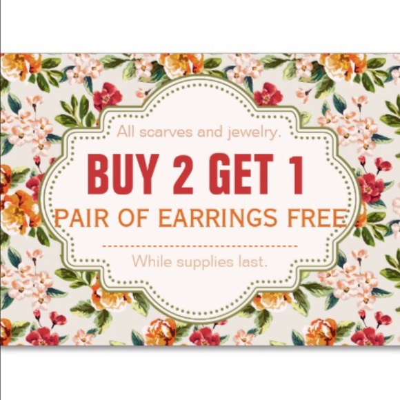 🆕 Pearl Earrings - Picture 4 of 4