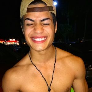 Meet your Posher, Xavier