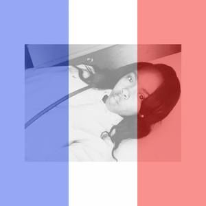 Meet your Posher, Chanel