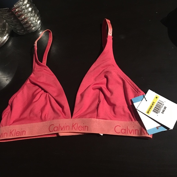 Calvin Klein Other - Calvin Klein triangle top soft bra brand new