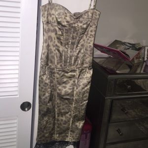 Alexis Meline-Short Fitted Dress XS leopard