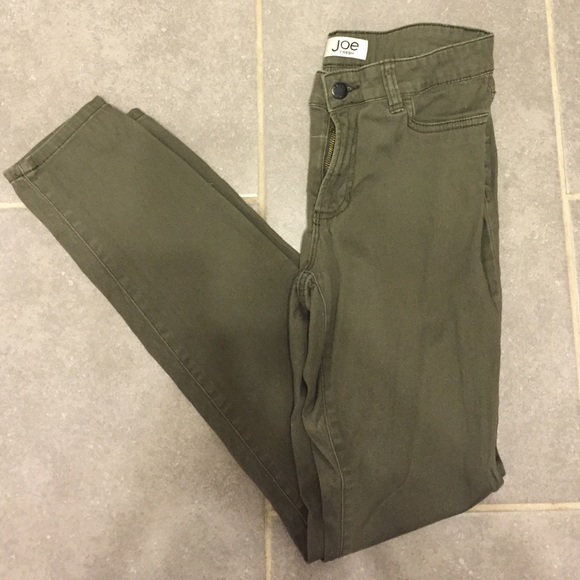 Joe Fresh Olive Green skinny jeans