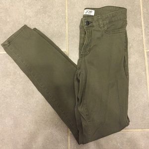 Joe Fresh Olive Green skinny jeans