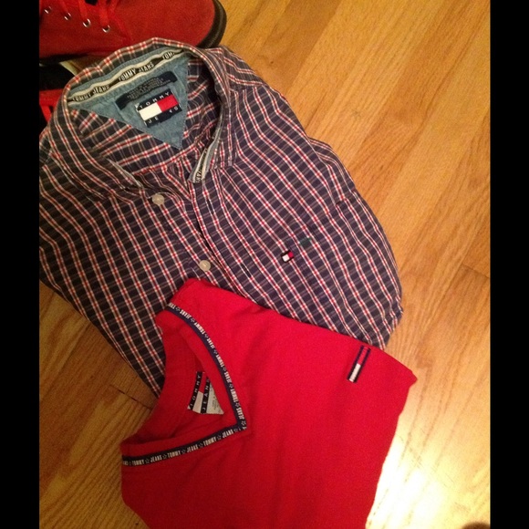 Red Teeshirt✂️ - Picture 2 of 2