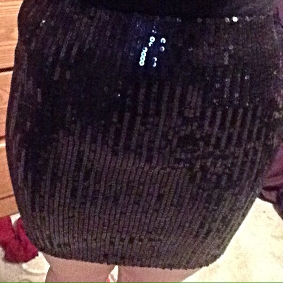 sequin pencil skirt - Picture 4 of 4