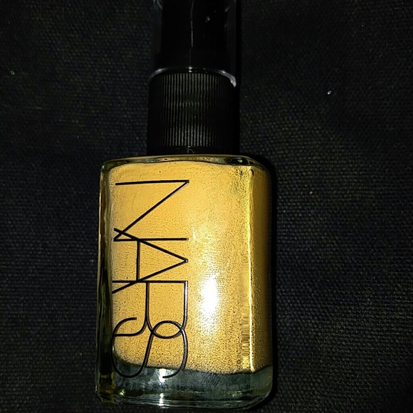 Nars Sheer Glow