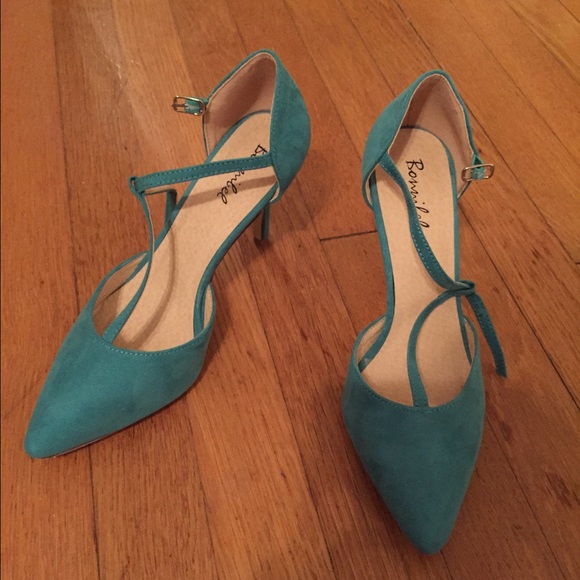 Teal Modcloth heels. Worn once. Cute vintage look