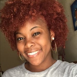 Meet your Posher, Regina