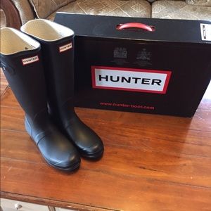 Nib original tall Black Hunter boots sz 11