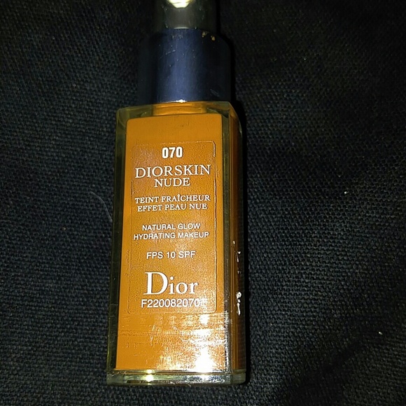DIOR NUDE SKIN FOUNDATION