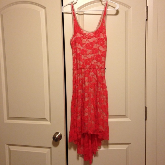 Dress - Picture 2 of 2