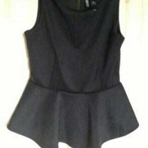 Bisou  black peplum top