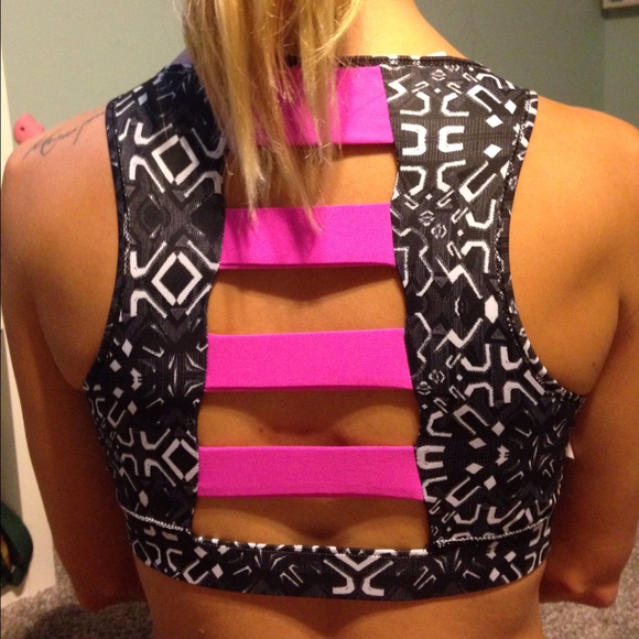 Aztec strappy Sports bra