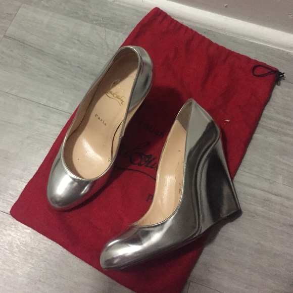 Christian Louboutin Silver Pumps. Size 37
