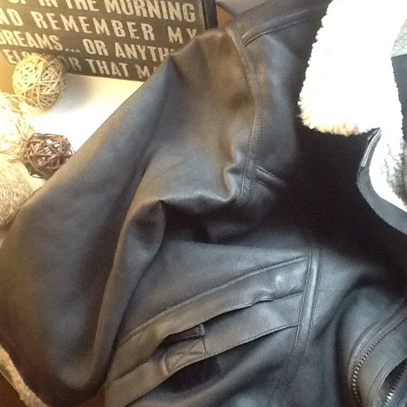 Whispering Smith Jacket - Picture 3 of 4