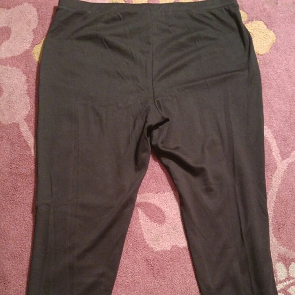 Faux leather jeggings - Picture 3 of 4
