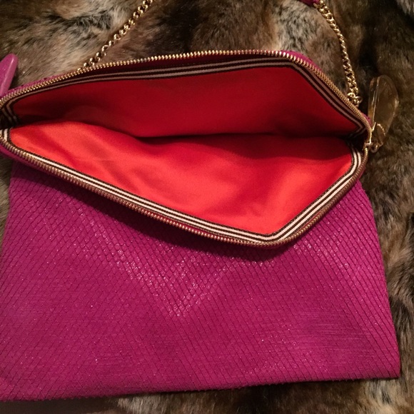 Henri Bendel Clutch - Picture 3 of 4