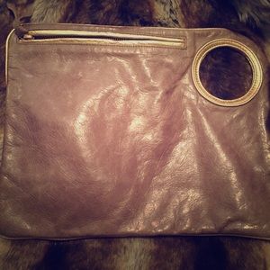 Arza hands free bracelet bag. Amazing.