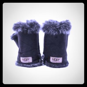 Ugg fingerless gloves