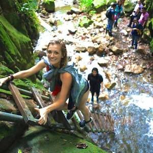 Meet your Posher, Nora