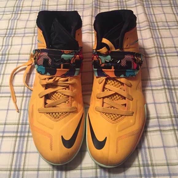 Lebron James Soldiers VII