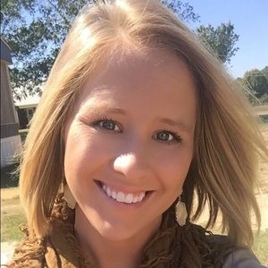Meet your Posher, Tiffany