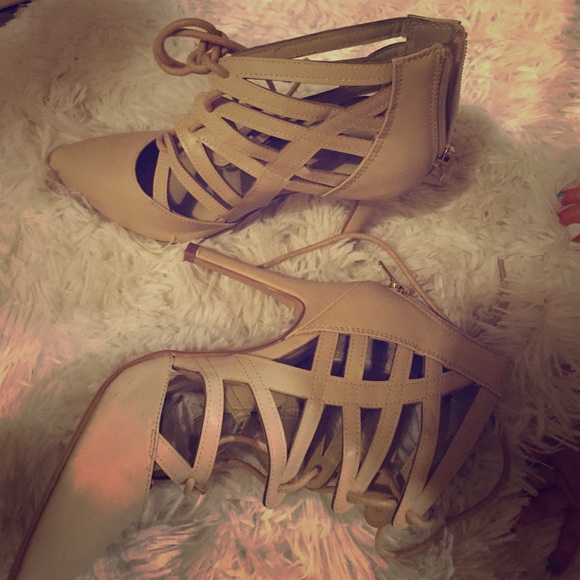 Charollet Russe Heels