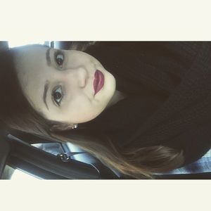 Meet your Posher, Paige