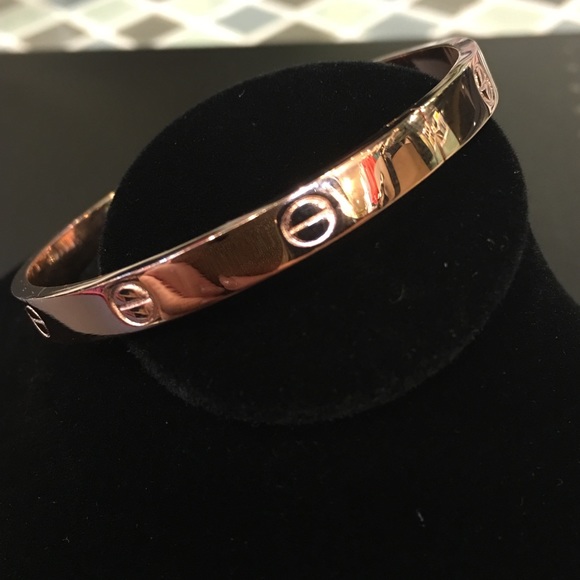 Love bracelet - Picture 3 of 4