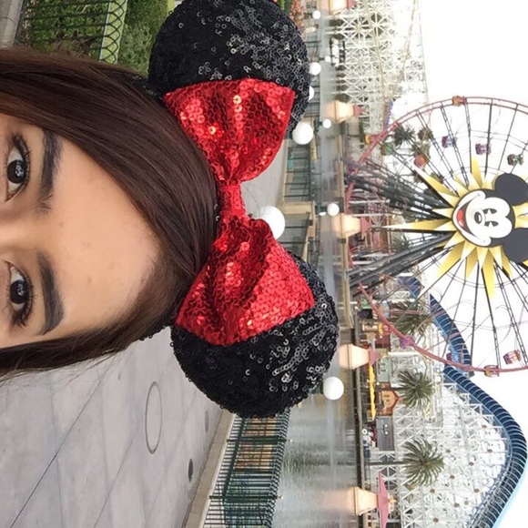 Meet your Posher, Clau - Picture 2 of 2