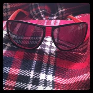 Unisex Dolce & Gabbana Sunglasses 😎