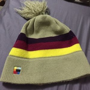 Coal snow beanie