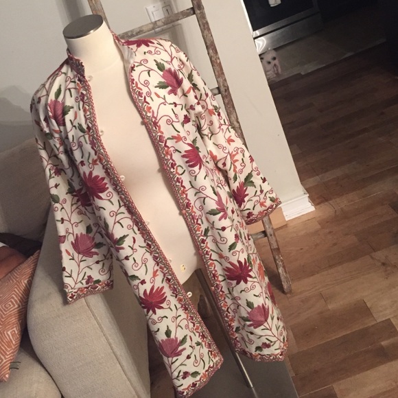 Embroidered hippie jacket 🌸🌸