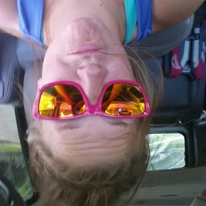 Meet your Posher, Melanie