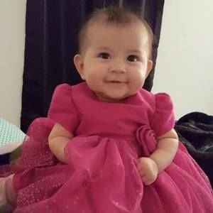 Meet your Posher, Yolanda