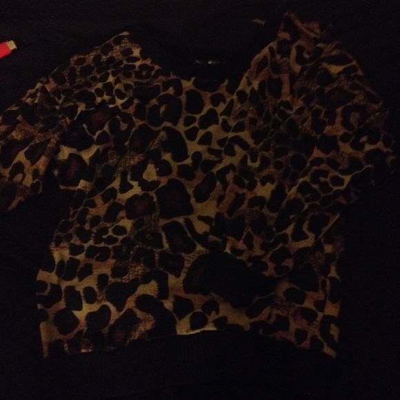 Cheetah print top