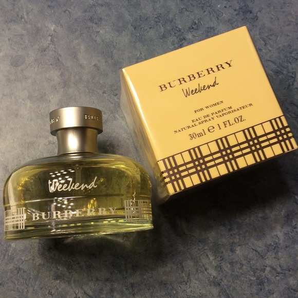 Burberry Weekend Perfume