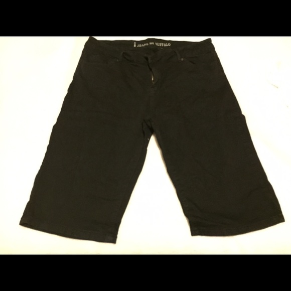 Black Bermuda Shorts - Picture 1 of 2