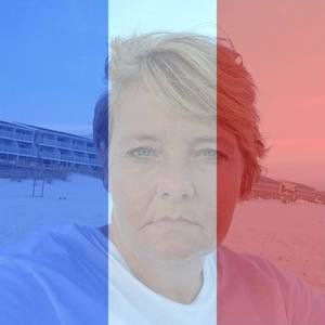 Meet your Posher, Connie