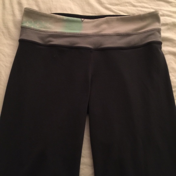 lululemon cropped pants