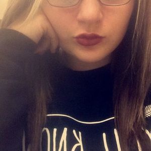 Meet your Posher, Jasmin