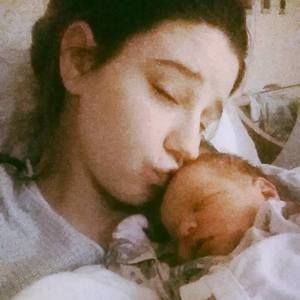 Meet your Posher, Hillary