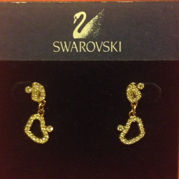 *SOLD* Swarovski Heart Dangle Earrings - Picture 1 of 3