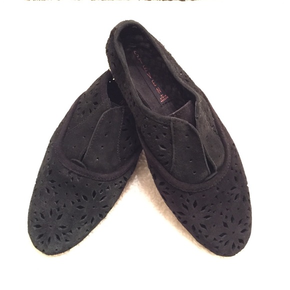 Steve Madden Outlook Black Suede Shoe