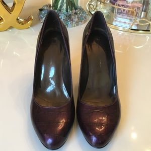 Jessica Simpson purple crocodile shoes size 7.5