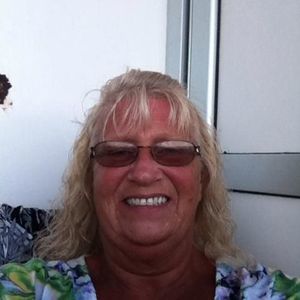 Meet your Posher, Liz