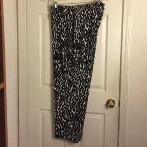 Susan Graver black-and-white print pants