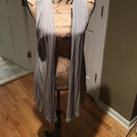 Splendid grey and navy striped cotton vest